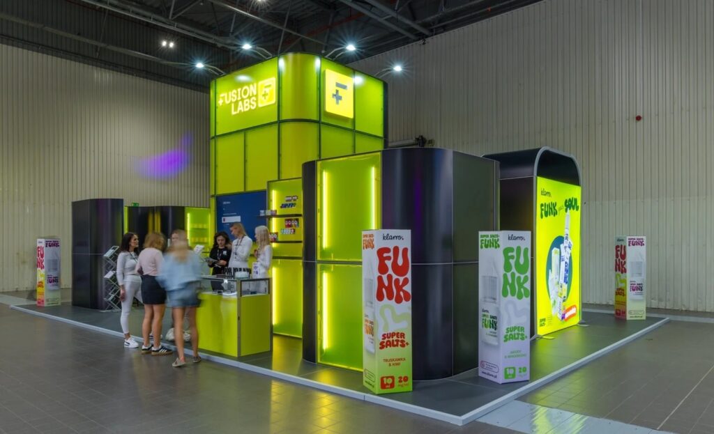 A modern modular exhibition stand by Clever Frame for Fusion Labs brand