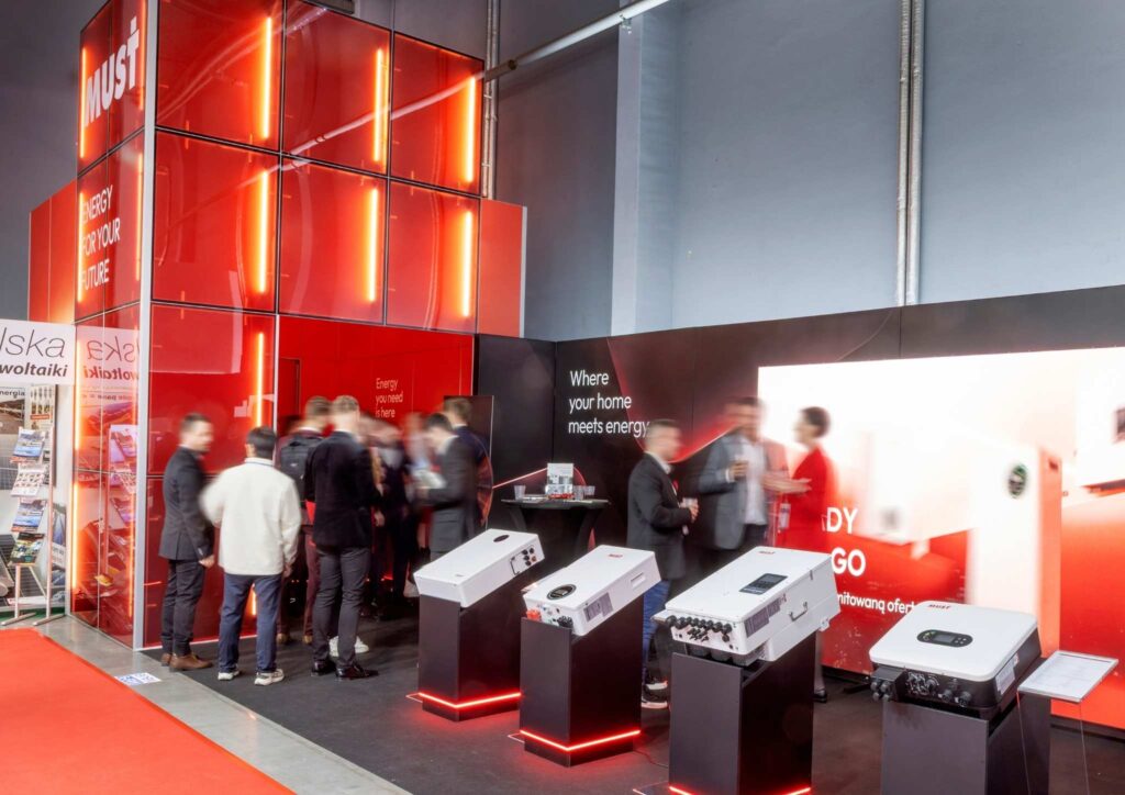 Must Energy Polska modular trade show booth Clever Frame ENEX